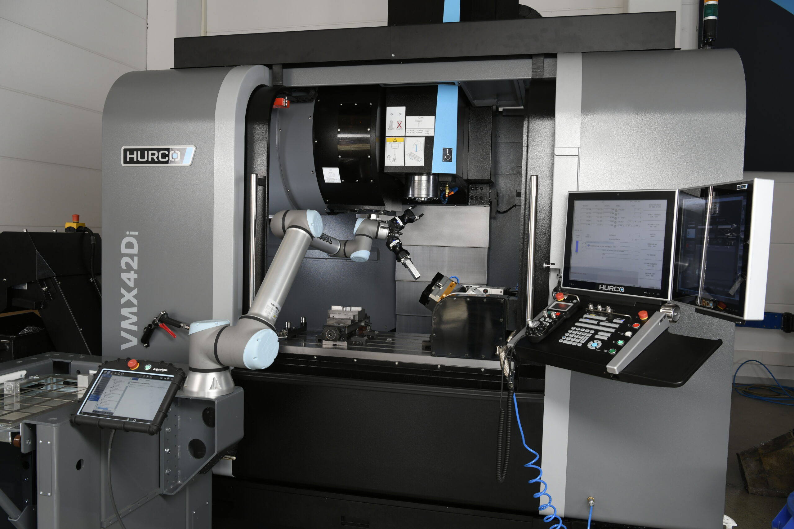 HURCO Brings ProCobots Automation to EMO 2025