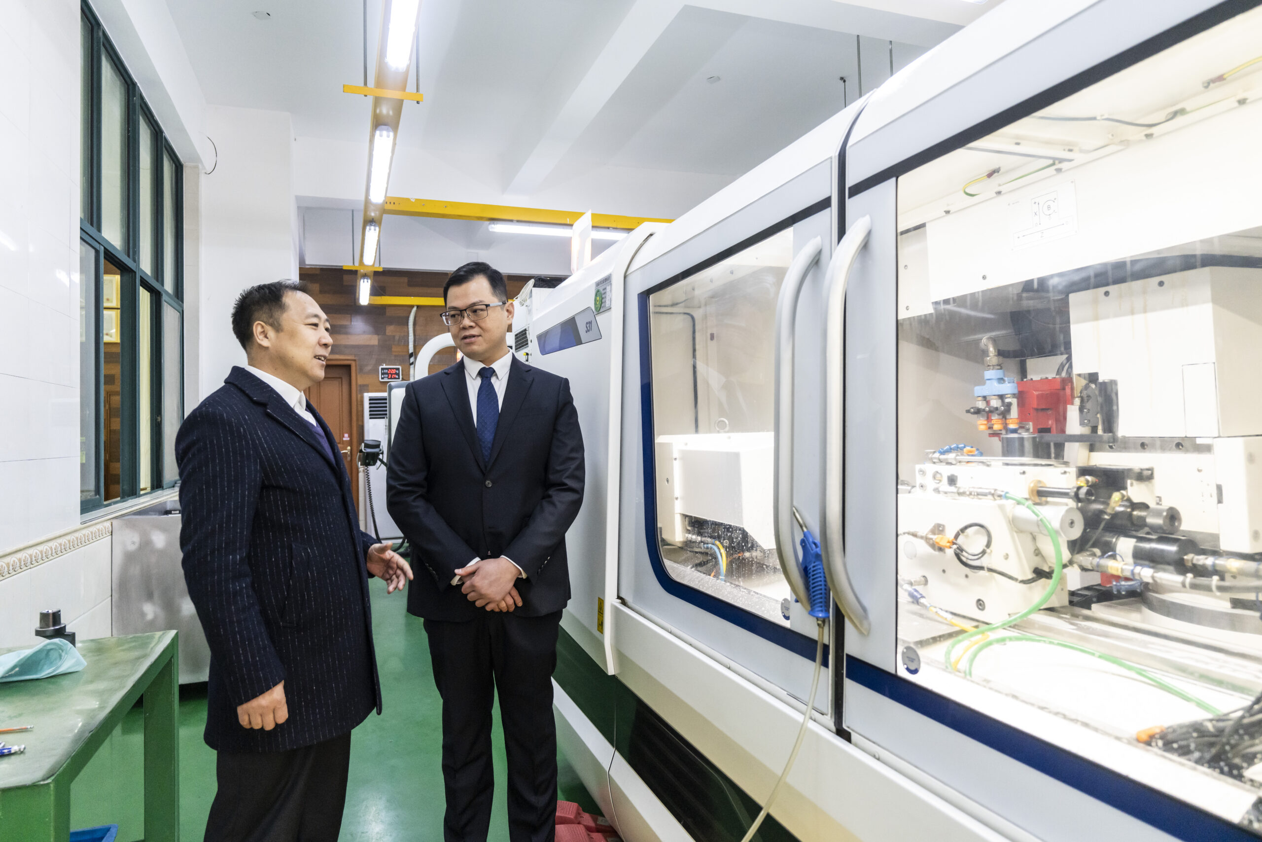Success in China: Evermore Counts on Cylindrical Grinding Machines From STUDER